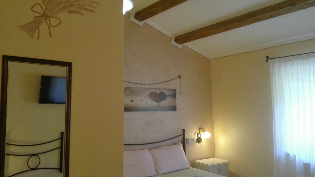 Agriturismo Monte Pino Telti Exterior photo